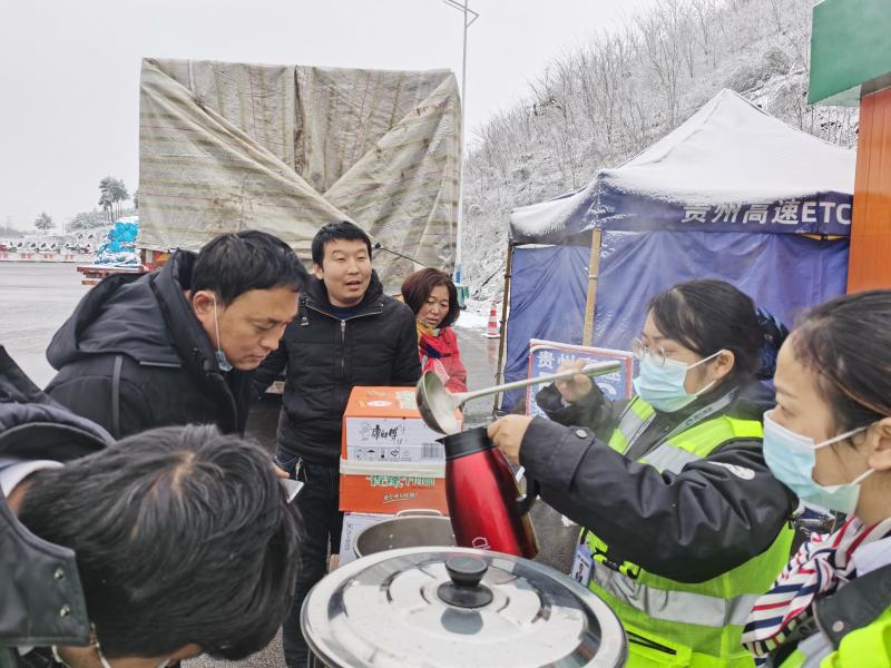 贵州铜仁玉屏地区发生最新交通事故，详情揭晓